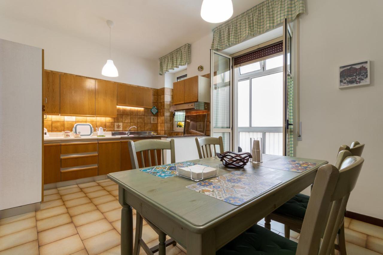 Chicca Casa Vacanze Bari Exterior foto